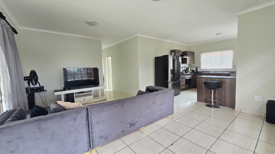 3 Bedroom Property for Sale in Waterkloof East North West